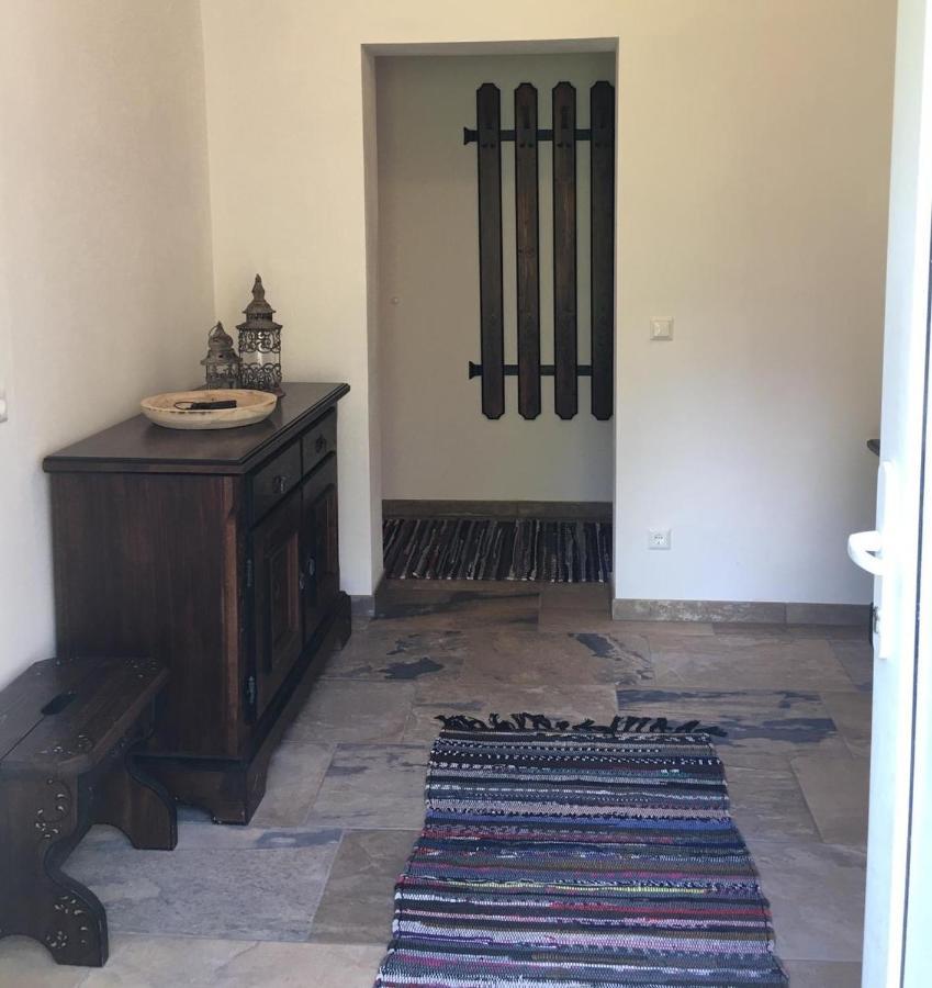 Zirben Appartement Zwischen Berg Und See シュタインドルフ・アム・オシアッハー・ゼー エクステリア 写真