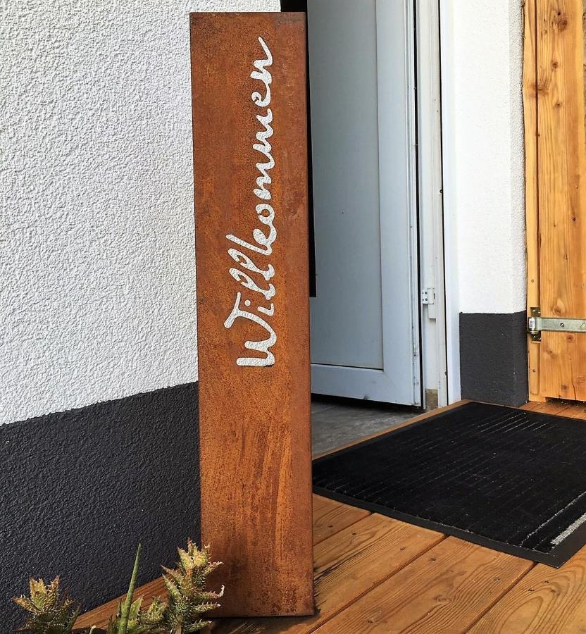 Zirben Appartement Zwischen Berg Und See シュタインドルフ・アム・オシアッハー・ゼー エクステリア 写真