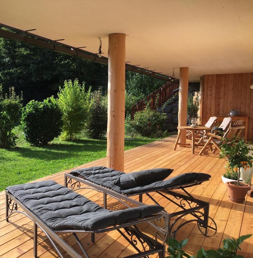 Zirben Appartement Zwischen Berg Und See シュタインドルフ・アム・オシアッハー・ゼー エクステリア 写真